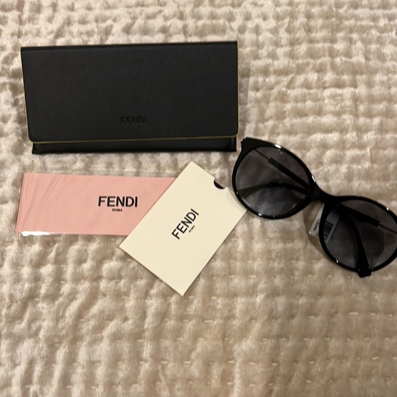 Fendi 56mm Round Sunglasses - Picture 5 of 7